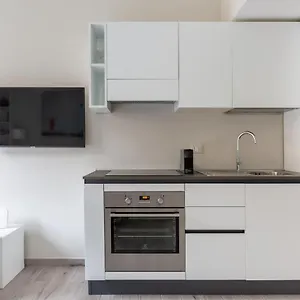 https://grazioso-monolocale-posizione-elegante-e-centrale.it-lombardy.com